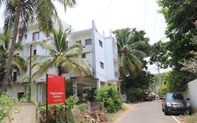Shree Sairenu Near Maruthamalai And Bharathiyar Univ And On The Way To Adiyogi Isha Yoga Centre